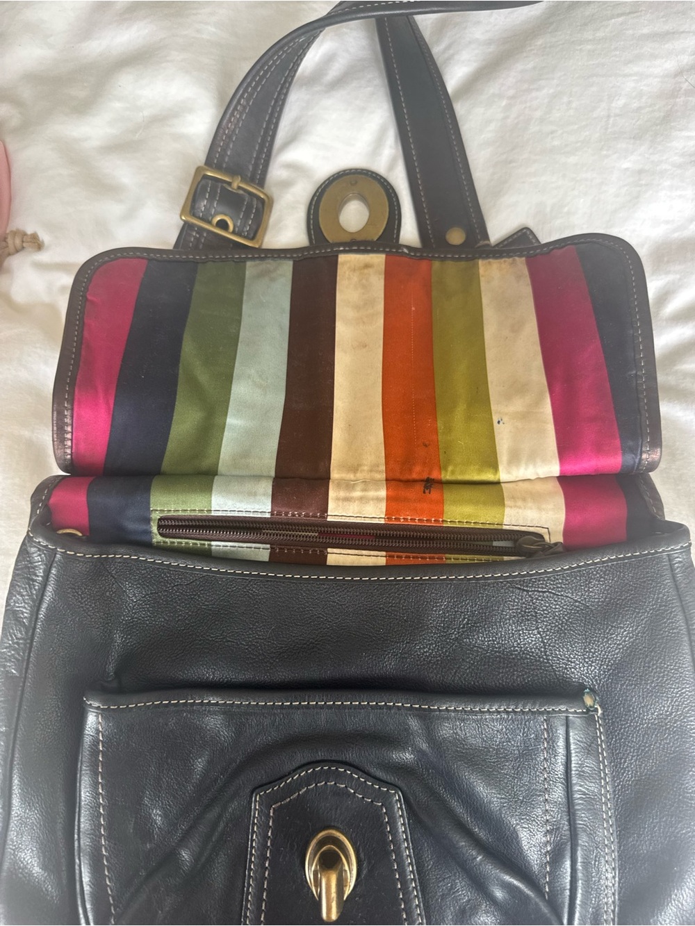 Coach Black Leather Turn-Lock Shoulder Bag - Picture 2 of 6